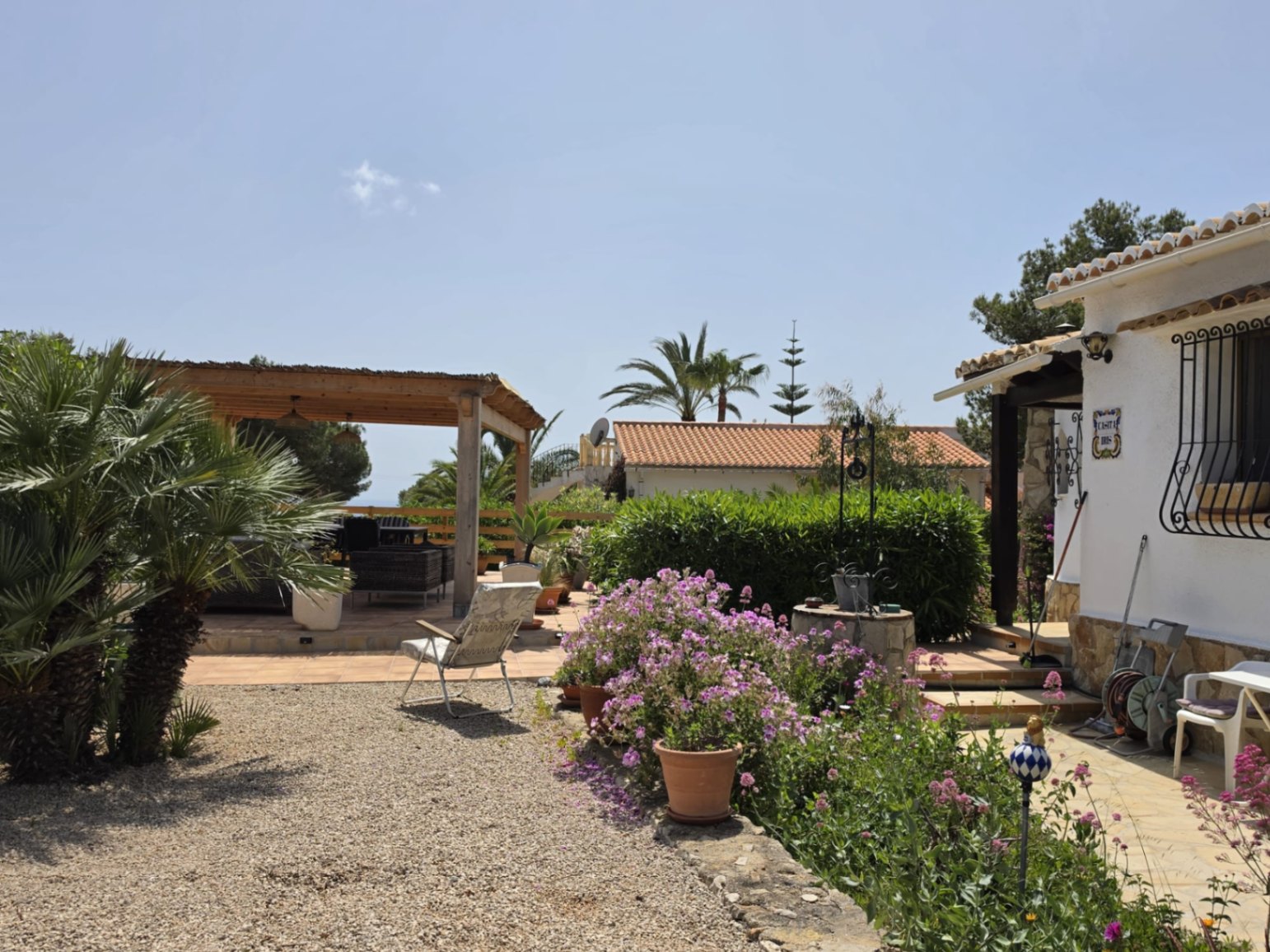 Charming villa in the prestigious area of Balcón al Mar, Jávea.