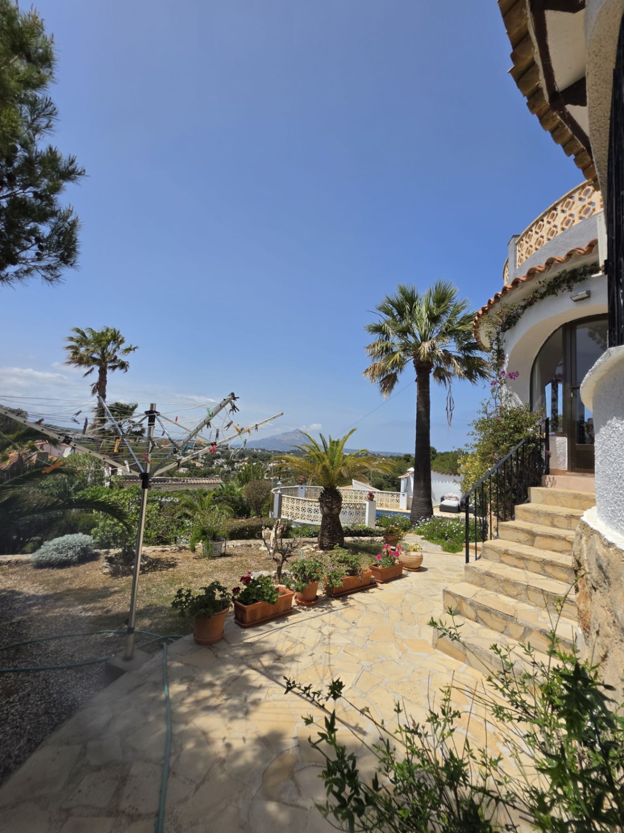 Charming villa in the prestigious area of Balcón al Mar, Jávea.