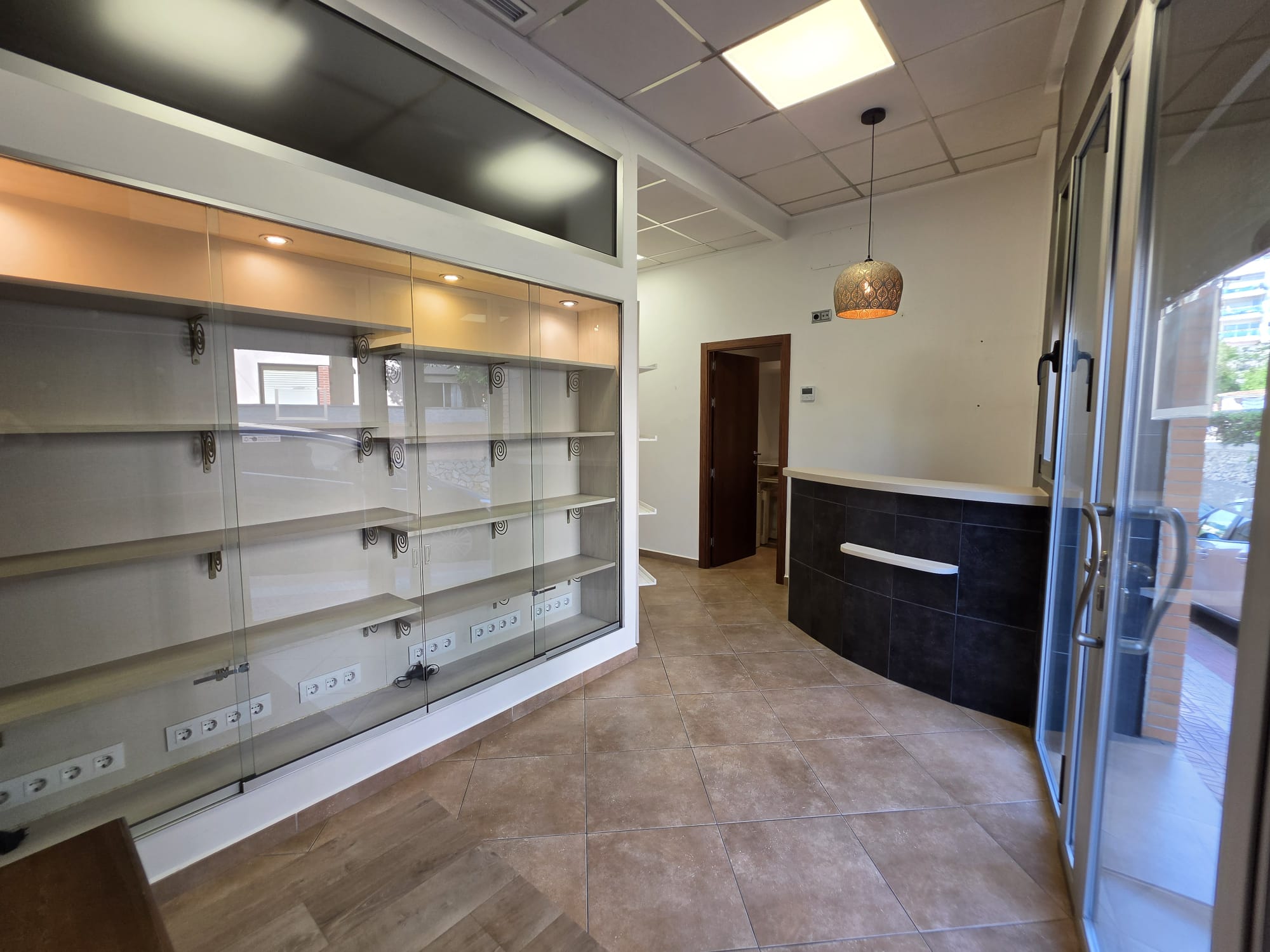 Bedrijfspand te koop in Benissa, Benissa